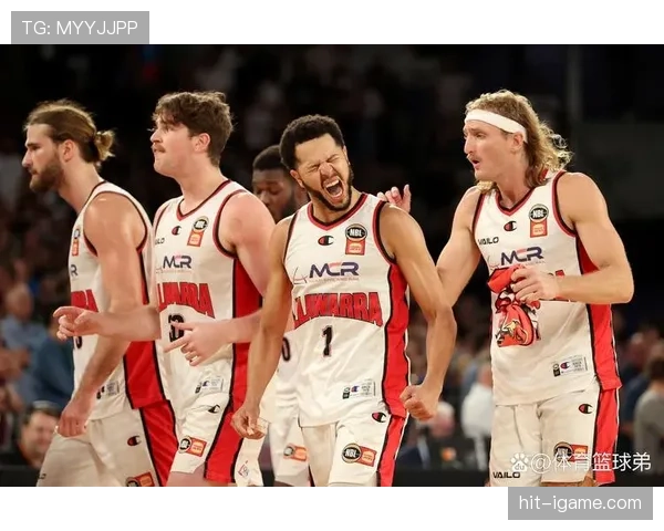 泰勒·哈伍德-贝利斯闪耀英超赛场，助球队再创佳绩