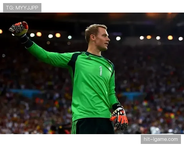 诺伊尔的技术巅峰展现出德国门将在现代足球中重定义守门员角色的竞争力与表现。 诺伊尔的技术巅峰展现出德国门将在现代足球中重定义守门员角色的竞争力与表现。