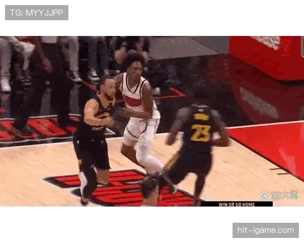 阿门·汤普森三分改进显著，挡拆中拉开空间提升火力