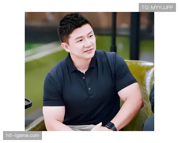 陈一冰退役后这身材管理也太狠了，体操人是不是都偷偷装了自律芯片？